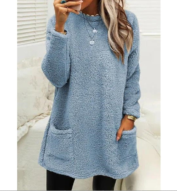 Blanche – Pull long en polaire douce