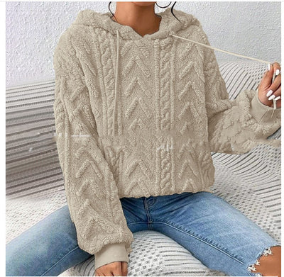 Élodie – Pull à Capuche en Maille Torsadée