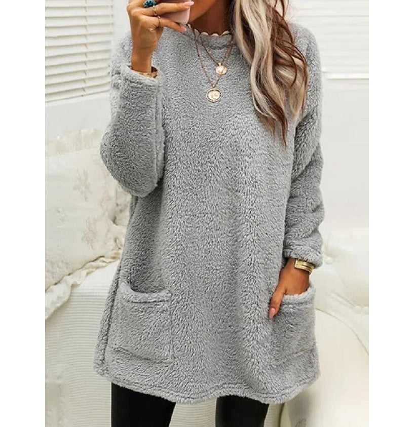Blanche – Pull long en polaire douce